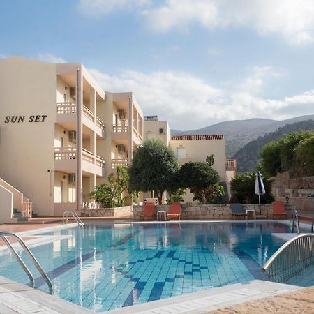 Sunset Apartments Mália Exterior foto