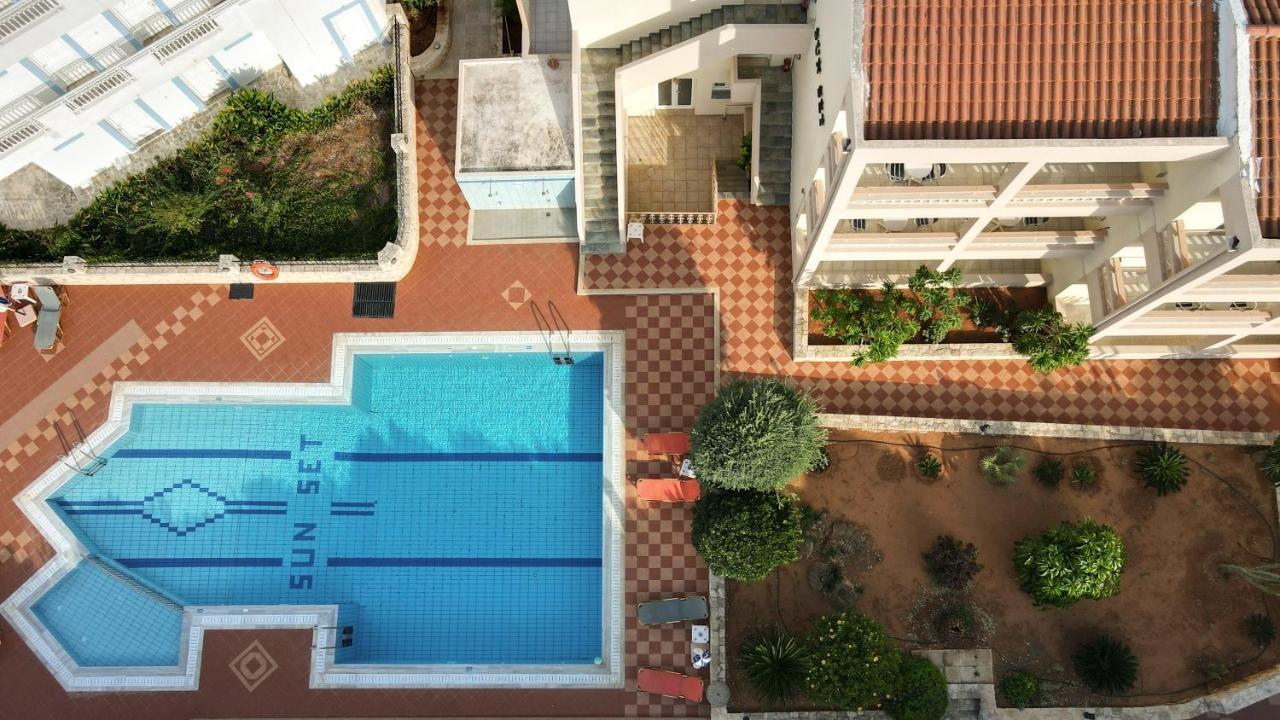 Sunset Apartments Mália Exterior foto